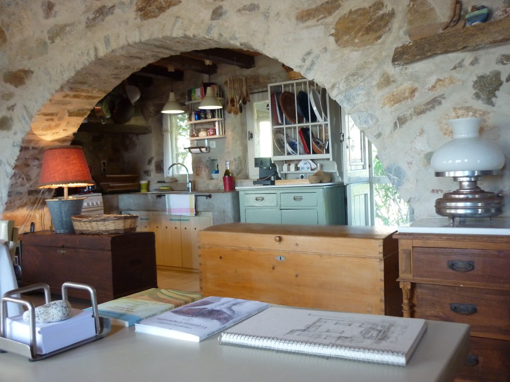 building-sustainable-architecture-cyclades